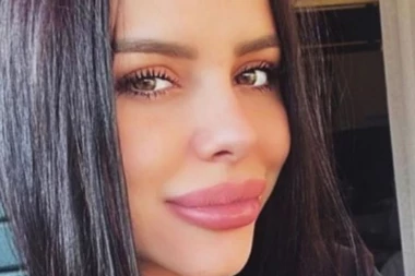 (FOTO) BOGDANA SE SKINULA PRVU PUT, ŠTA ĆE JOJ VELJKO REĆI?! Svi zadivljeni njenom figurom, ali BULJE U STOMAK!