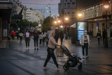 VAŽNO! Na snazi od danas: Naredba o zabrani okupljanja više od 500 ljudi u zatvorenom!