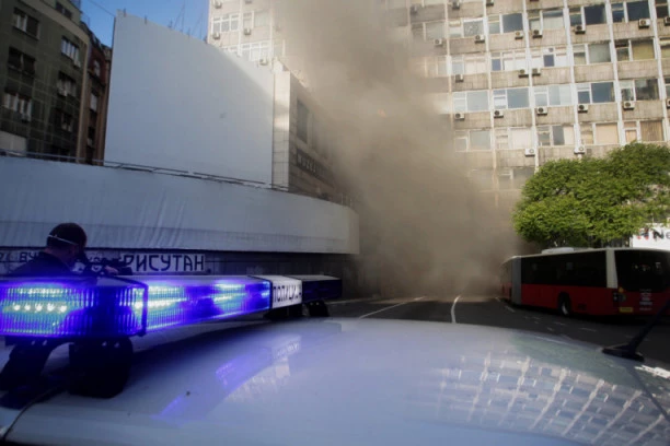 UHAPŠEN JOŠ JEDAN PIROMAN! Sumnjiči se da je zapalio lokal na Novom Beogradu!