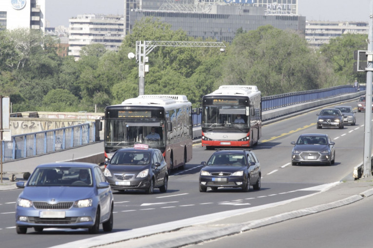 Prelaz preko Brankovog mosta