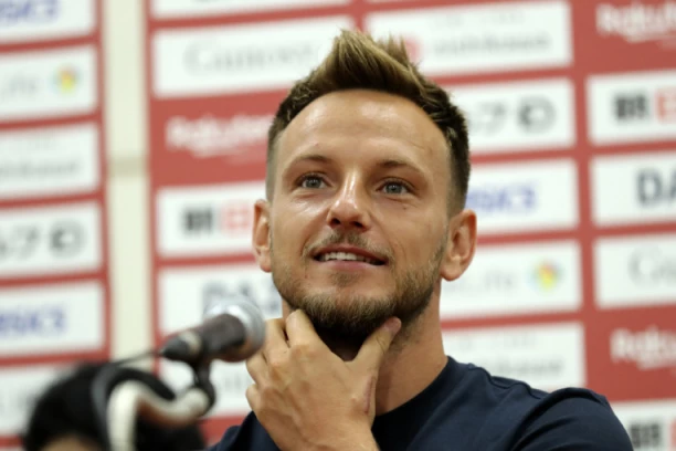 AU, DEČKO, KOJA SI TI ŠLIHTARA! Hrvat kaže da je u Saudijsku Arabiju otišao zbog KLUPSKE ISTORIJE!