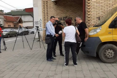(VIDEO) KLJUČEVE SAM DALA GLAVI PORODICE, PREDRAGU: Vlasnica kuće užasa iz Leskovca ispričala nova saznanja o iskasapljenoj porodici