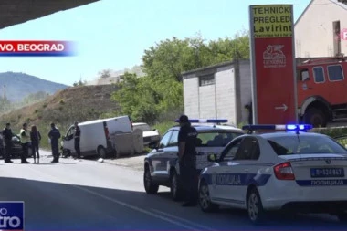 Slike užasa ispred tunela kod Rakovice: Pogledajte kako izgleda automobil u kome je tragično nastradala žena