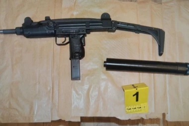 Runjo meta napada na Vračaru! Jednom izbegao metak, a OVO oružje je planirano za njegovu likvidaciju u kafiću