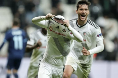 ADEM LJAJIĆ BIO ZARAŽEN KORONOM! Turci mu spremaju zamenu