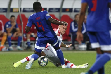 Njegoš prvi pakuje kofere