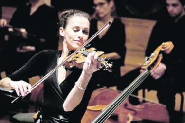 Dnevnik violinistkinje Mirjane Nešković: Nedostaje aritmija dok traje aplauz!