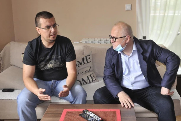 Vesić obišao vozača GSP koji je jutros napadnut