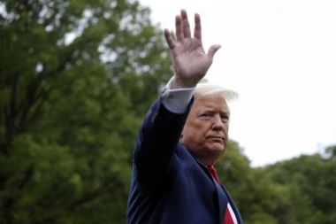 AMERIKA U ŠOKU: Tramp umalo OTROVAN!