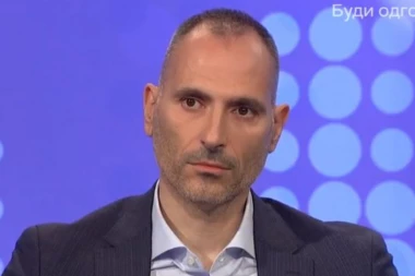 Dr Predrag Savić: Lečenje obolelih od korone trajalo i preko 30 dana