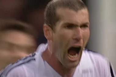 (VIDEO) Da li je ovo najbolji volej svih vremena? Zidan je mogao da ispadne gubitnik ali sve se odigralo perfektno
