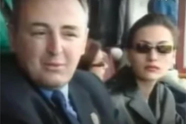 (VIDEO) Epska scena! Tretirao je kao ikonu: Evo šta je Arkan uradio Ceci nasred Obilićevog stadiona!