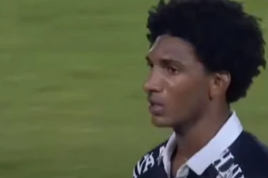 (VIDEO) Brazilski tinejdžer interesantan Liverpulu: Porede ga sa Nejmarom