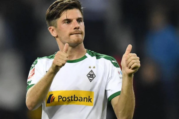 (VIDEO) Majstore, pa kako? Promašaj sezone u Bundesligi!