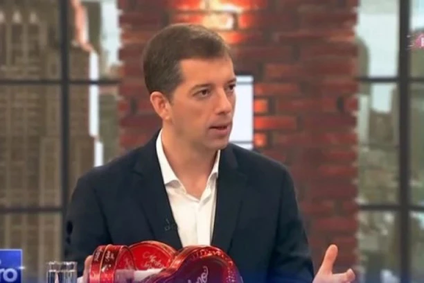 Đurić: Kurti se panično plaši razgovora u kojim bi preko puta njega sedeo Vučić