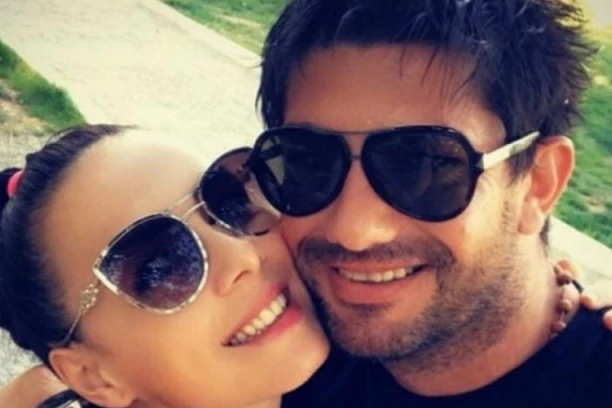 POZNATI FUDBALER SE UBIO, A ONA JE PROŠLA PAKAO! Evo gde je i šta sada radi pevačica Ivana Stanić, konačno je našla svoju sreću! (FOTO)