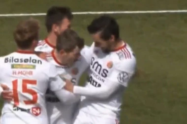 (VIDEO) Kakav majstor: Postigao 4 gola za samo 13 minuta!