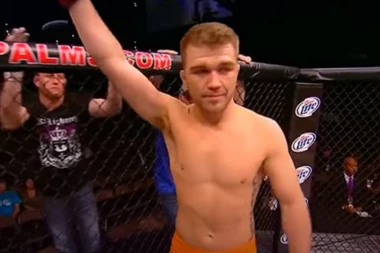 (FOTO) Potresna objava MMA borca: Pomozite mi da sahranim majku!