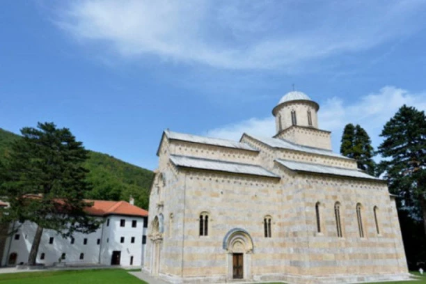 ŠIPTARI ne prestaju da UDARAJU na srpske SVETINJE: Kurti i Osmanijeva poslali pismo UNESCO-u!