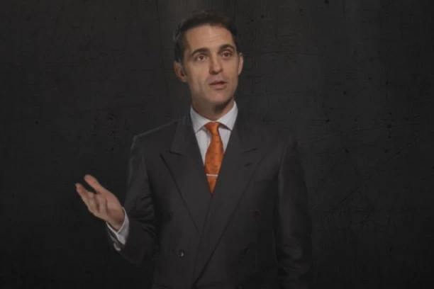 Ovo niste očekivali: Andres iz serije "La Casa de Papel" je u vezi sa Srpkinjom, evo kako ona izgleda!