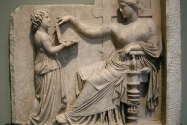 Da li ova drevna skulptura prikazuje laptop? Neki tvrde da je ovo konačan dokaz postojanja naprednijih civilizacija pre nas