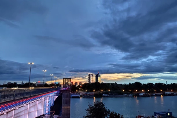 Beograd večeras u bojama libanske zastave