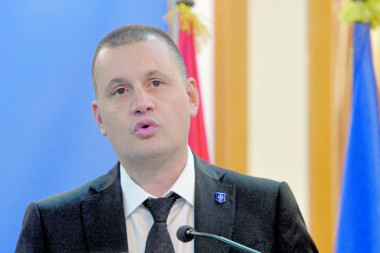 Stefanović: Otkriti ko je iz policije i pravosuđa pružao logistiku Belivukovom klanu