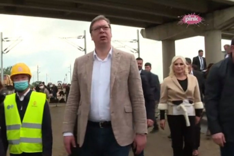 (VIDEO) Vučić obišao radove na izgradnji pruge BG-Budimpešta: Do Mađarske za 2 sata i 40 minuta, bolje nego avionom