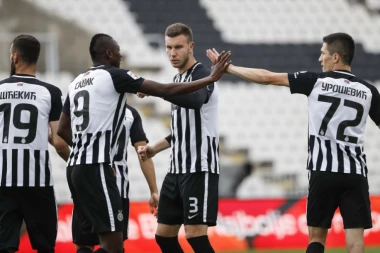 Partizan “štucao” u prvom poluvremenu, u drugom dodao gas i ubedljivo savladao Mladost u Humskoj!