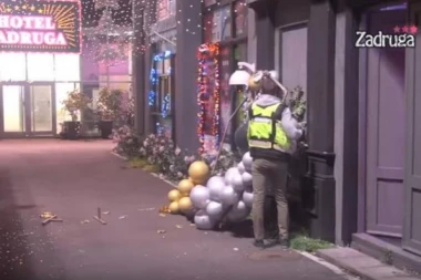 (VIDEO) Obezbeđenje hitno reagovalo! Napravile opšti haos na žurci, popadala sva dekoracija: Letele flaše na sve strane!