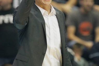 Milojević predao tablu, Jovanović zvanično preuzeo Megu