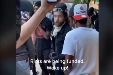 (VIDEO) Šok, šok, šok! Ovaj video otkriva pravu pozadinu haosa u SAD: Ko plaća demonstrante da prave nerede?!