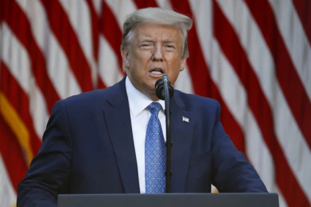 Bela kuća saopštila: Tramp proglašava VANREDNO STANJE!