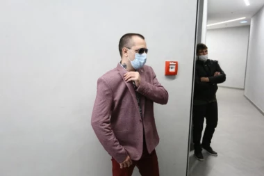(FOTO) Zoran stigao u sud sa advokatima: Nastavlja se suđenje za ubistvo Jelene Marjanović