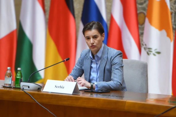 KOSOVO JE SRBIJA! Premijerka oduvala Hotija: Slažemo se - nema razgovora o teritorijama!