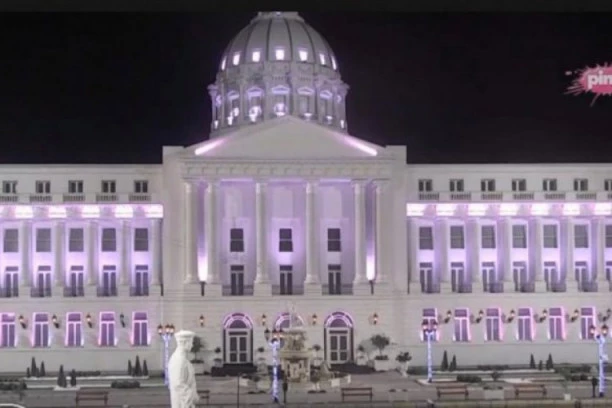 (FOTO) KRENULA DO KUPATILA PA SE SRUŠILA! Zadrugarka doživela kliničku smrt - hitna urgentno reagovala!