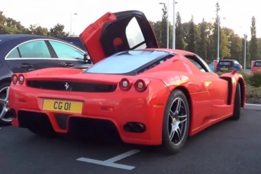 Najskuplji automobil ikada prodat na onlajn aukciji!