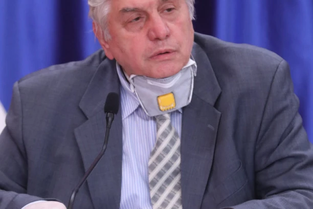 LЈUDI, NE IGRAJTE SE! Jedna svadba može da bude kobna: Epidemiolog Tiodorović objasnio šta može da oteža situaciju i do kada ćemo nositi maske