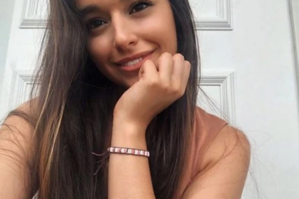 (FOTO) Ovu cicu fudbaler Real Madrida nije pipnuo mesec dana: Prelepa Marta otkrila više nego što je trebalo!