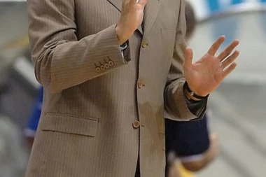 (FOTO) Saša Obradović doputovao u Beograd na završne pregovore sa Crvenom zvezdom