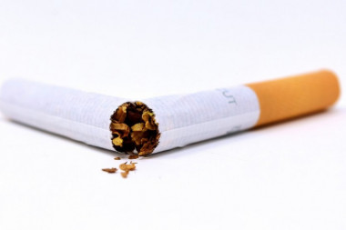Mit je da ljudi ostave pušenje čim registruju zdravstvene probleme – Kako to promeniti