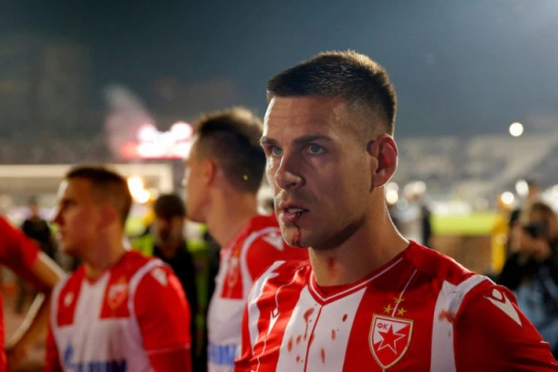 Gobeljićeva poruka samo za prave Zvezdaše: Šampionski pehar će podići nas 20 ako treba!
