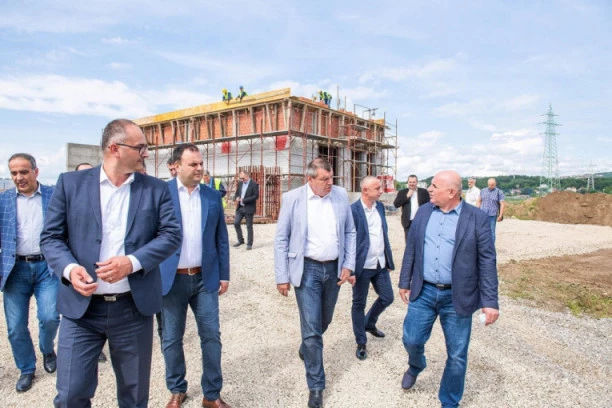 Grčić u Loznici pustio u rad novu trafostanicu: Ulaganja EPS-a za bolji život građana