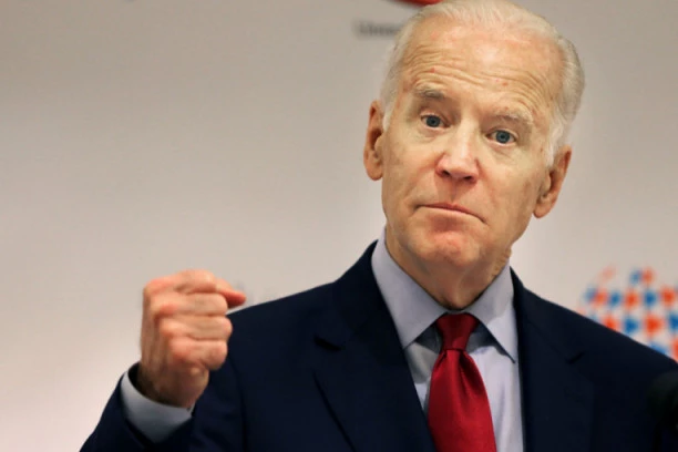 POČEO DA SLAVI PRE KRAJA: Bajden proglasio POBEDU!