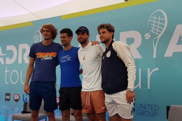 (FOTO/VIDEO) Ovako su se Nole i ekipa provodili u Zadru, a sada mole Boga da nisu nekog zarazili!