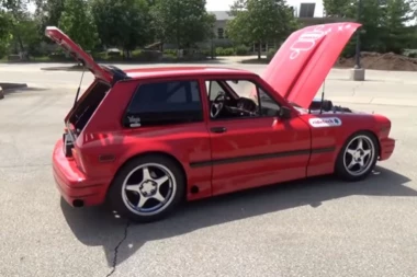 (VIDEO) Najjači Yugo na svetu na PRODAJU: Poseduje čak dva motora i 1.000 konja!