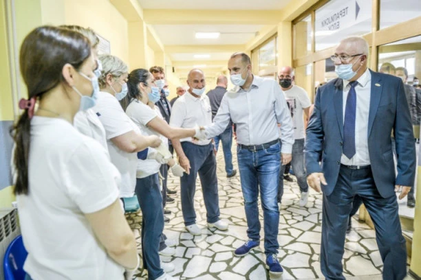 Ministar zdravlja obišao zdravstvene ustanove Rasinskog okruga