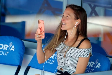 (FOTO) Jelena OBRUKALA najvećeg Novakovog kritičara: Rotenberg se sakrio u mišiju rupu posle BRUTALNE PROZIVKE!