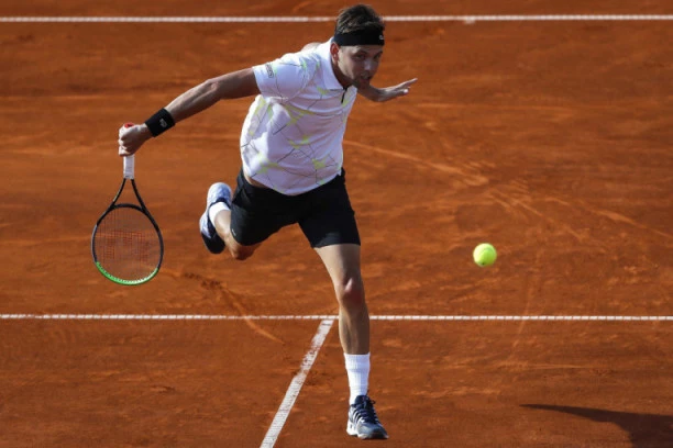 Velika šteta: Krajinović imao Zvereva u šaci, pa pao u dva taj-brejka!