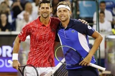 PROCURILO: Evo zašto su igrači SMENILI Nenada Zimonjića!